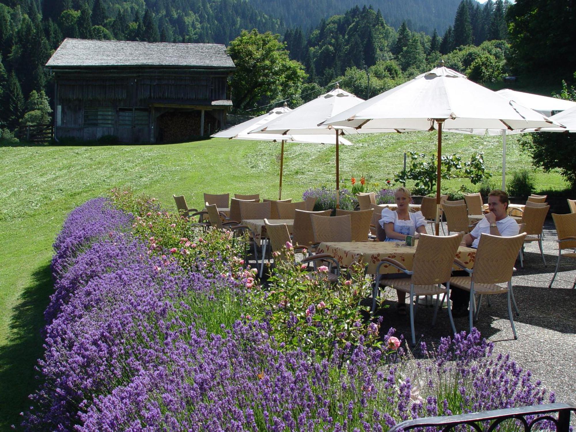 Hotel Montabella Schruns Esterno foto
