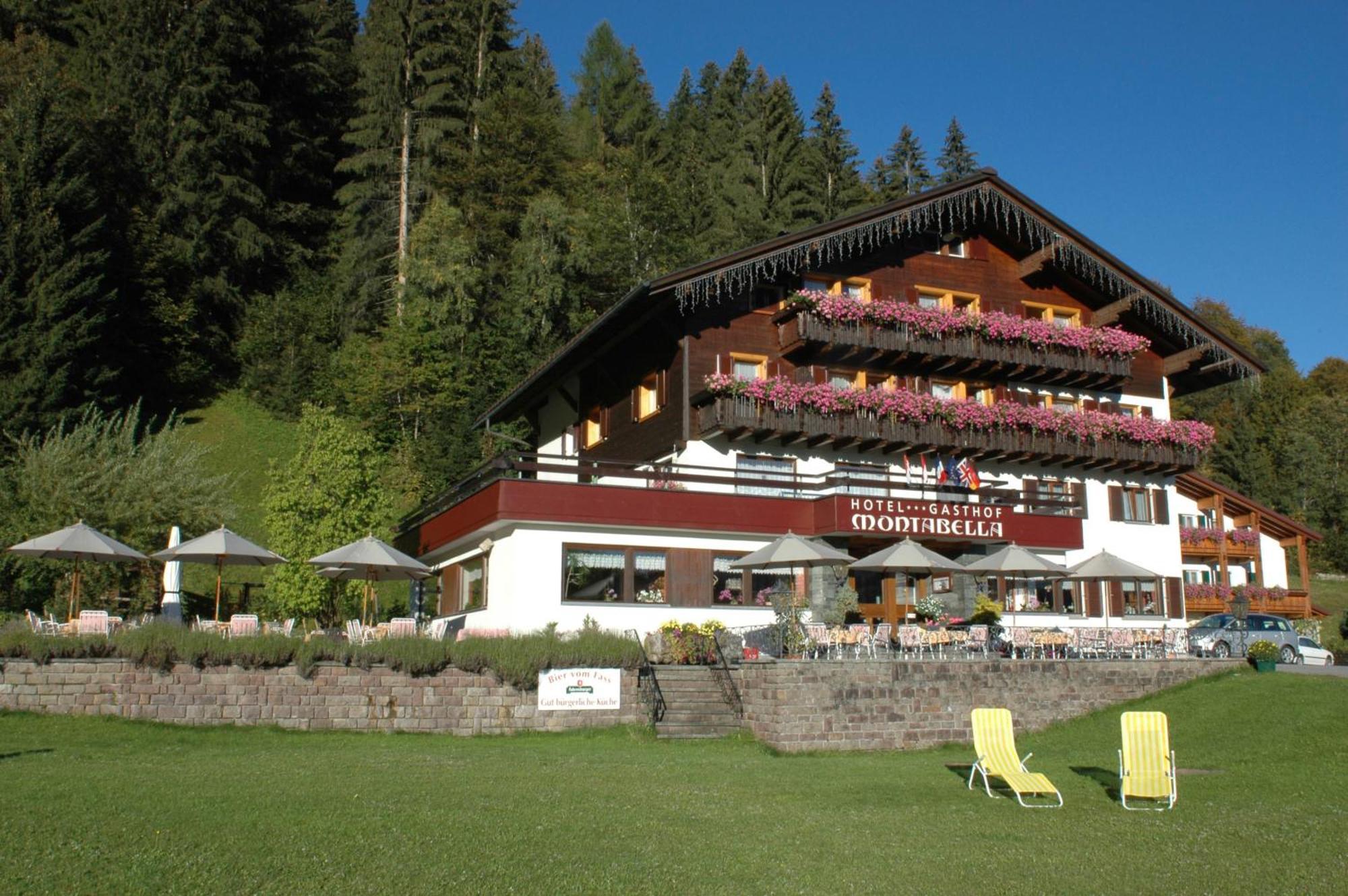 Hotel Montabella Schruns Esterno foto